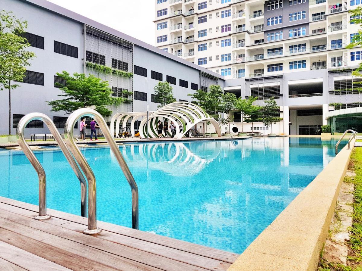 No.8 The Cube @ Puchong Skypod Residence 外观 照片